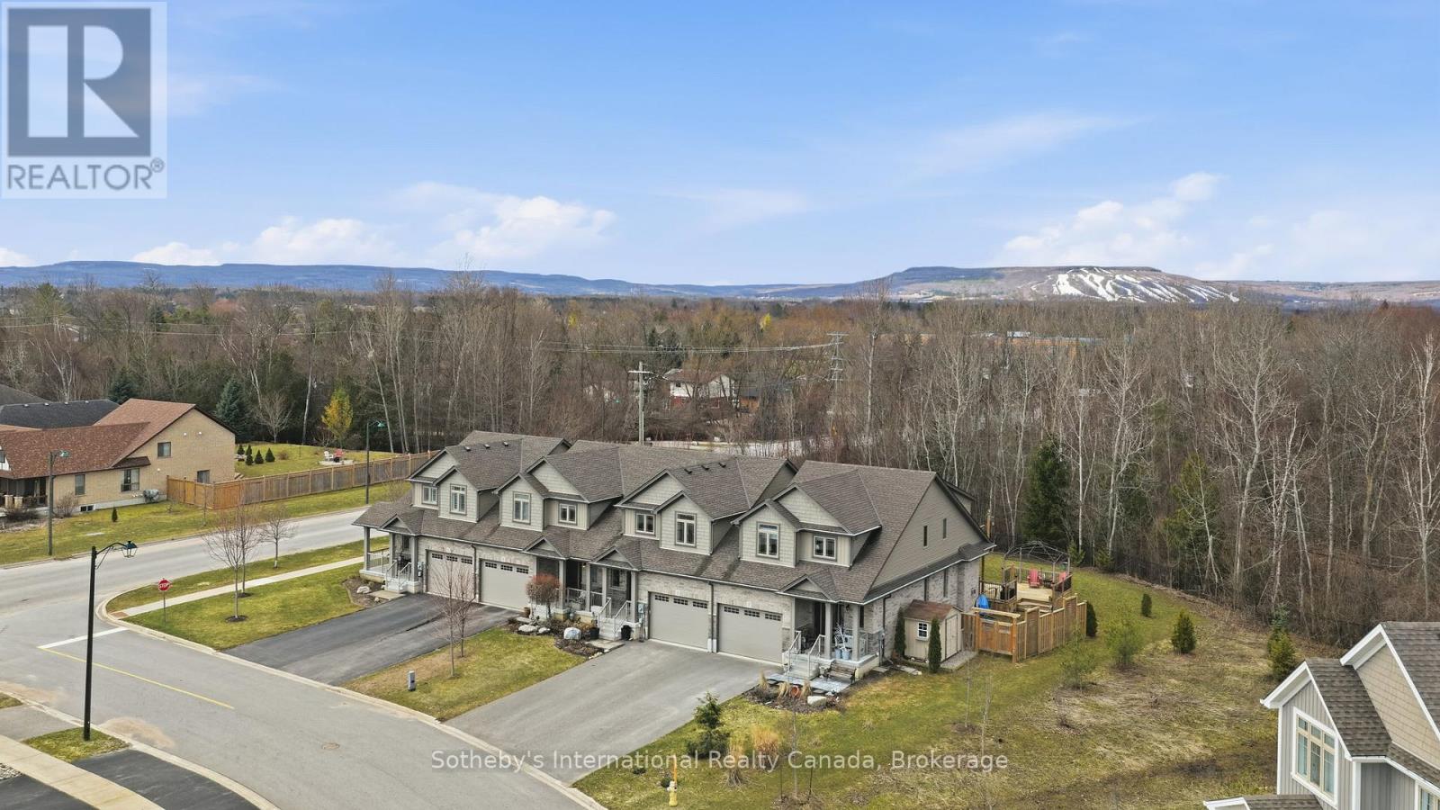 3 GEORGE ZUBEK DRIVE, Collingwood, Ontario