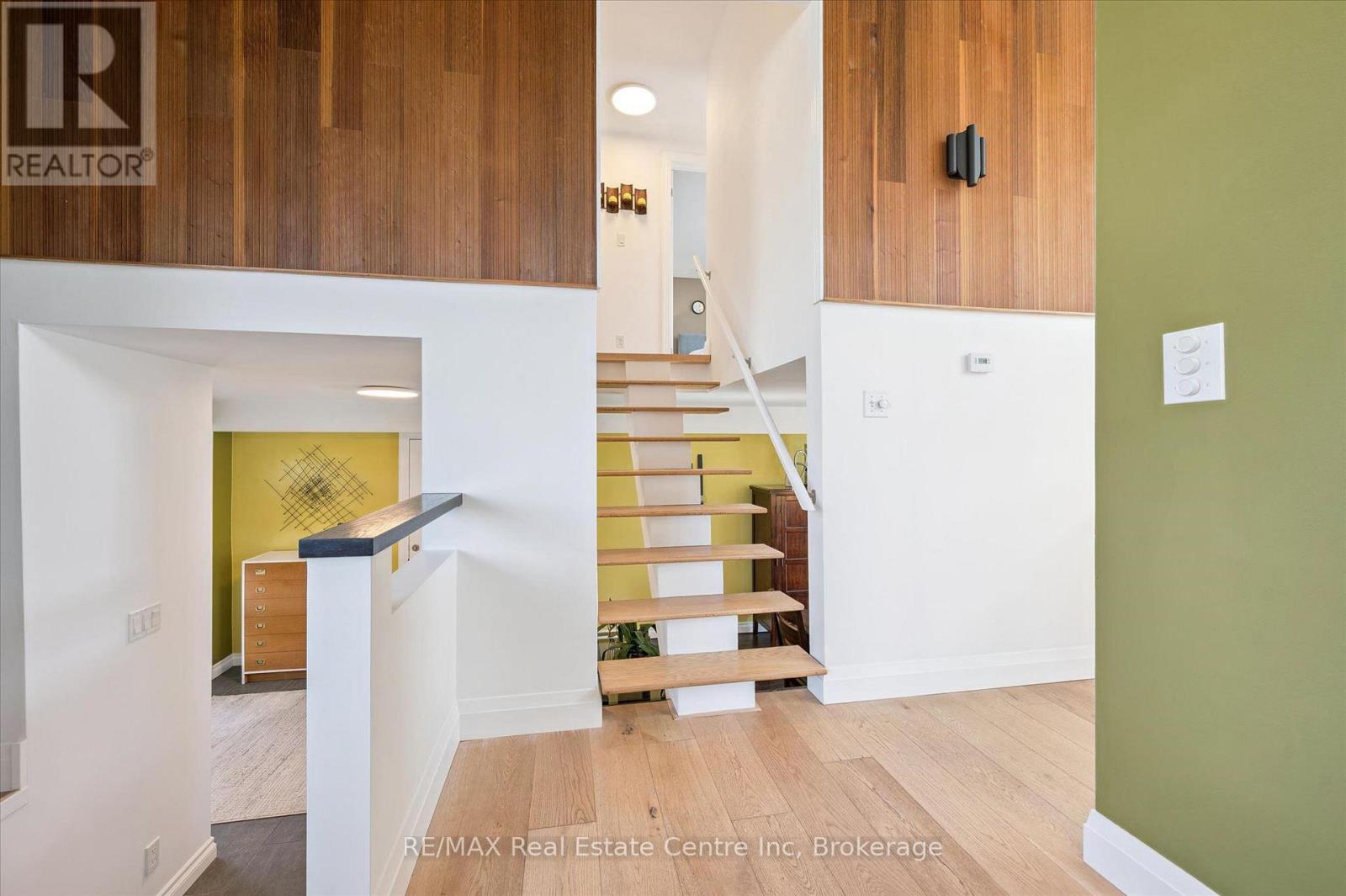 67 Sunnylea Crescent, Guelph, Ontario  N1E 1W3 - Photo 16 - X12973046