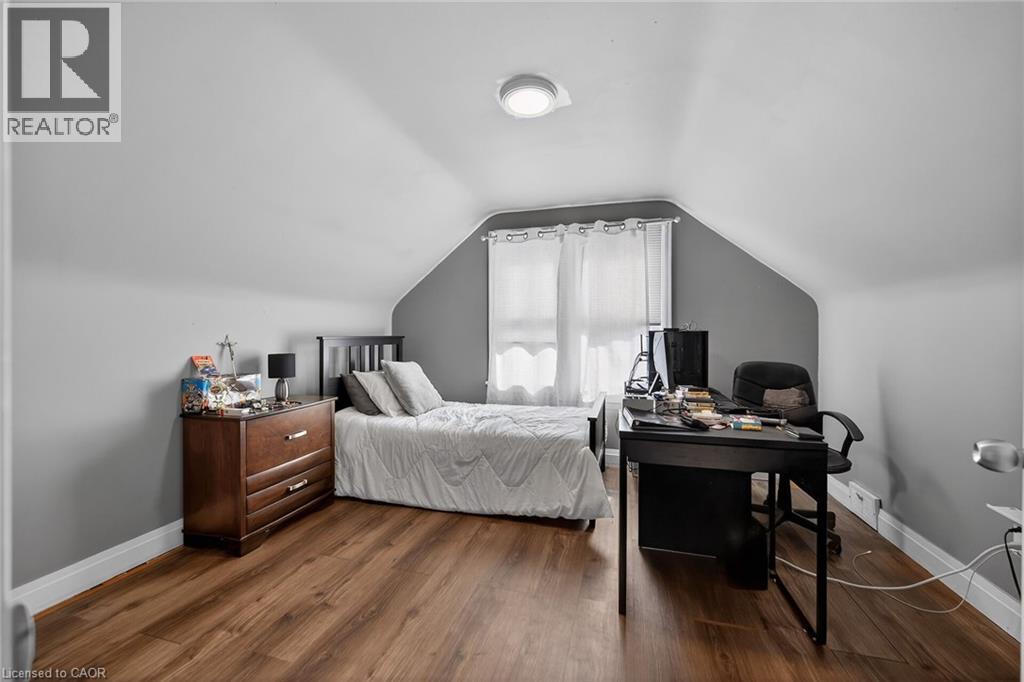 22 Marion Place, Stoney Creek, Ontario  L8G 1R7 - Photo 21 - 40816595