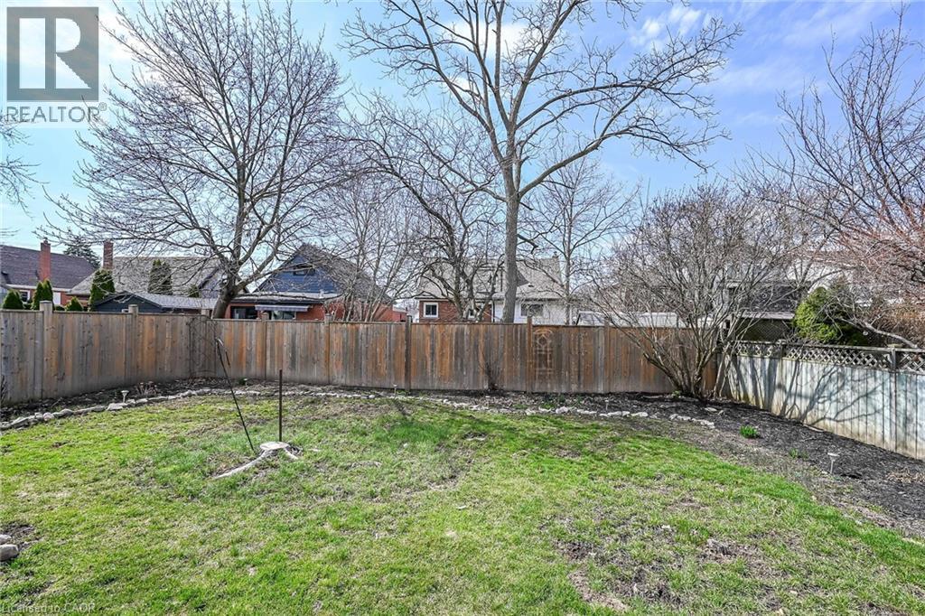 22 Marion Place, Stoney Creek, Ontario  L8G 1R7 - Photo 37 - 40816595