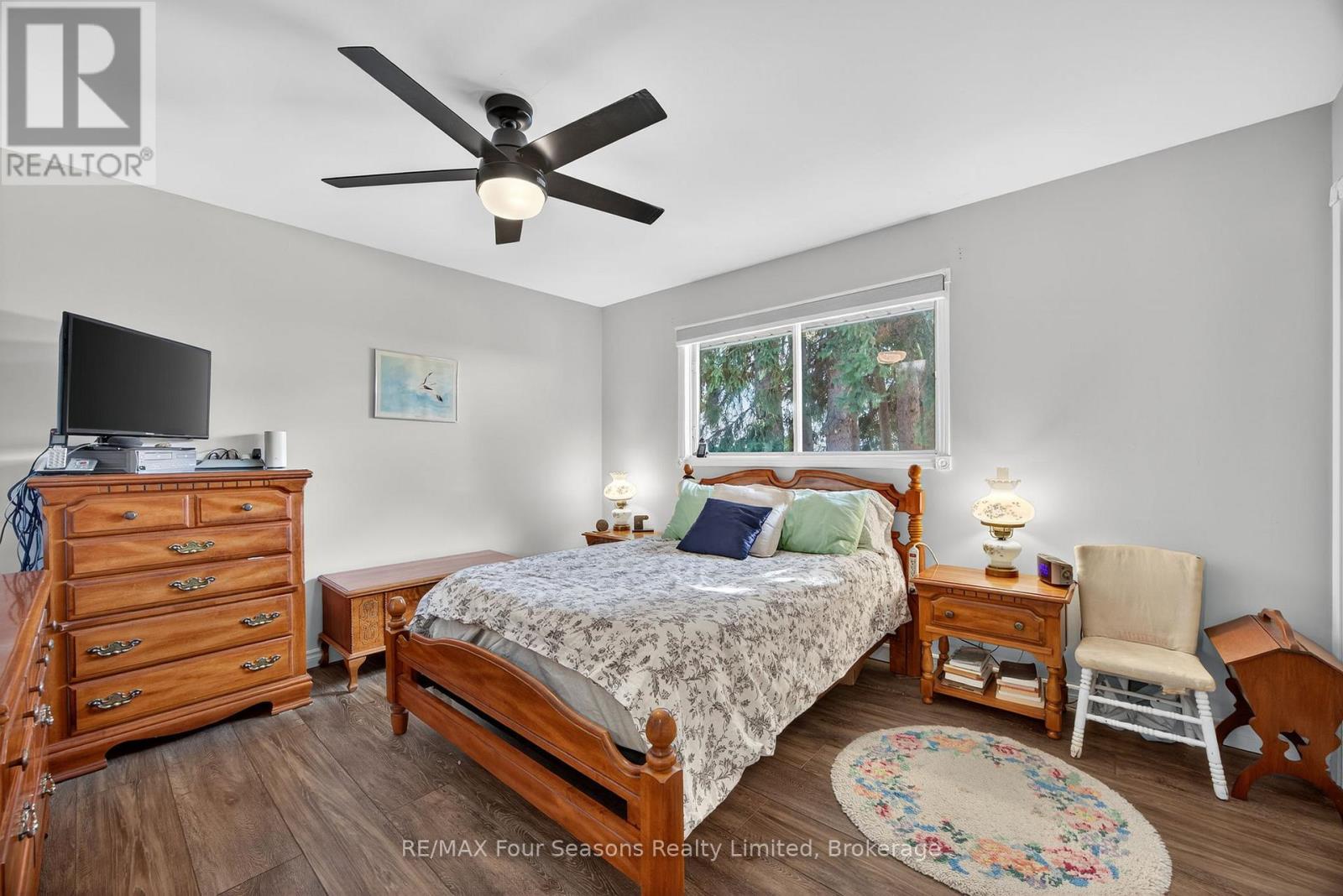 7 Batteaux Road, Clearview, Ontario  L0M 1P0 - Photo 14 - S12973390