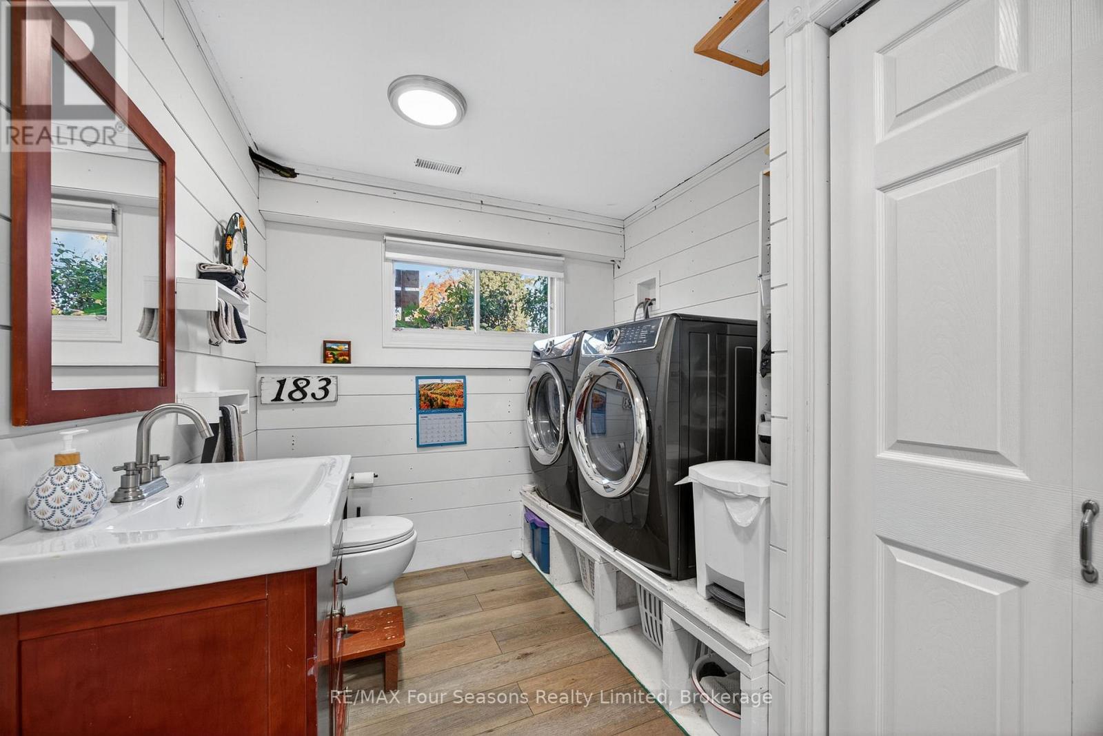 7 Batteaux Road, Clearview, Ontario  L0M 1P0 - Photo 29 - S12973390