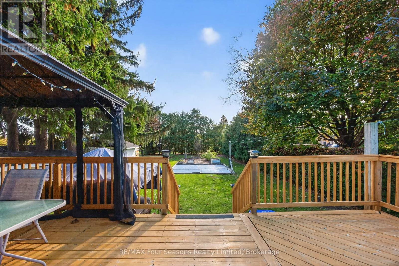 7 Batteaux Road, Clearview, Ontario  L0M 1P0 - Photo 30 - S12973390