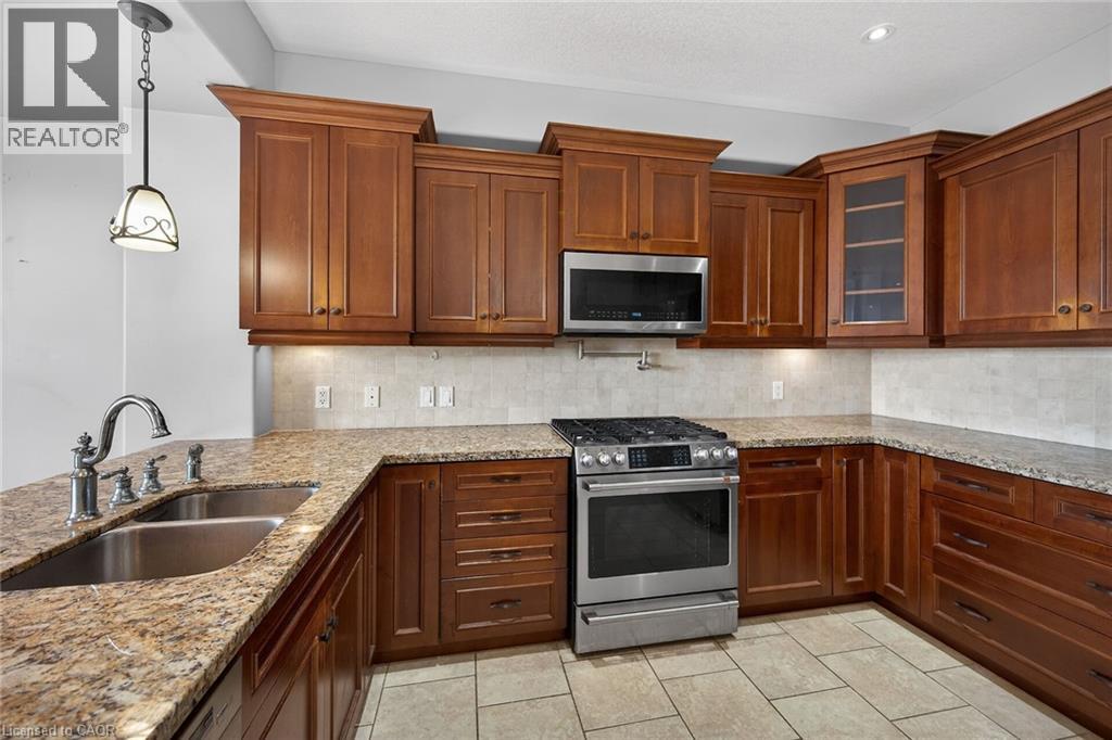 205 Tanglewood Drive, Binbrook, Ontario  L0R 1C0 - Photo 13 - 40818224