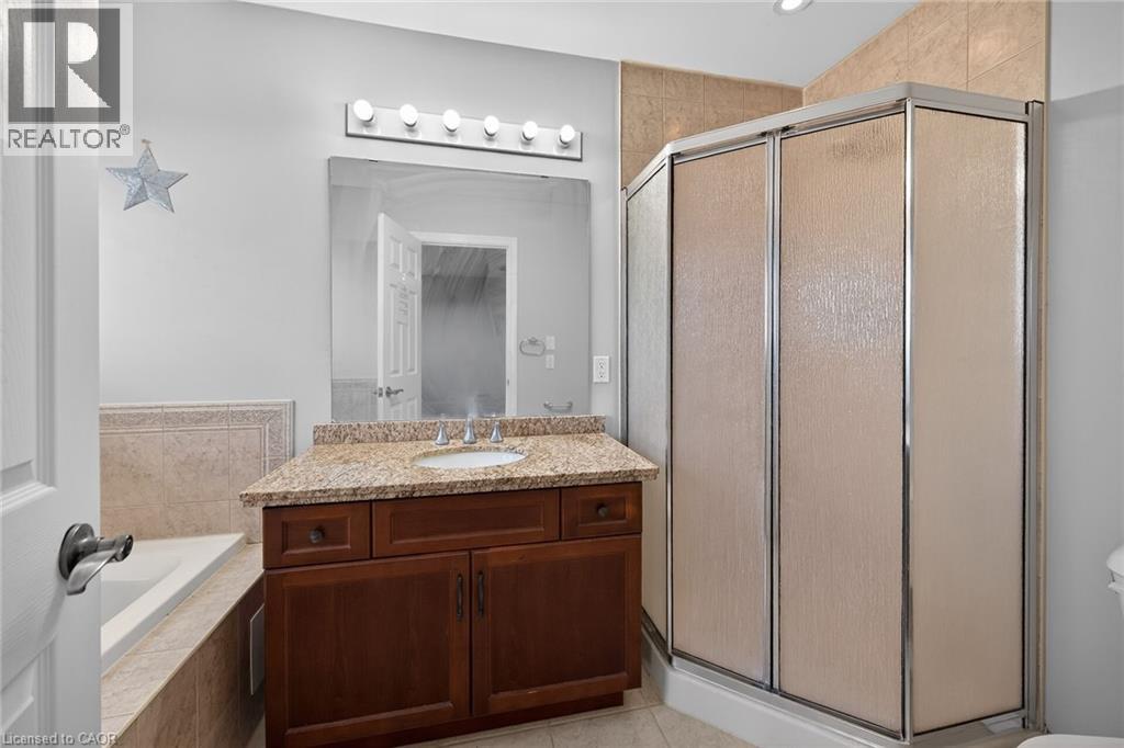 205 Tanglewood Drive, Binbrook, Ontario  L0R 1C0 - Photo 26 - 40818224