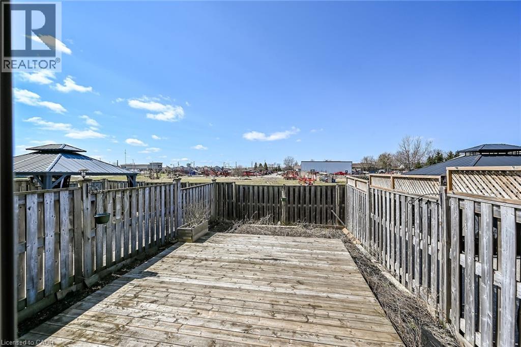 205 Tanglewood Drive, Binbrook, Ontario  L0R 1C0 - Photo 46 - 40818224