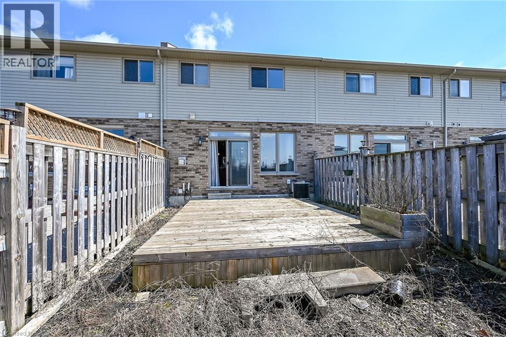 205 Tanglewood Drive, Binbrook, Ontario  L0R 1C0 - Photo 48 - 40818224