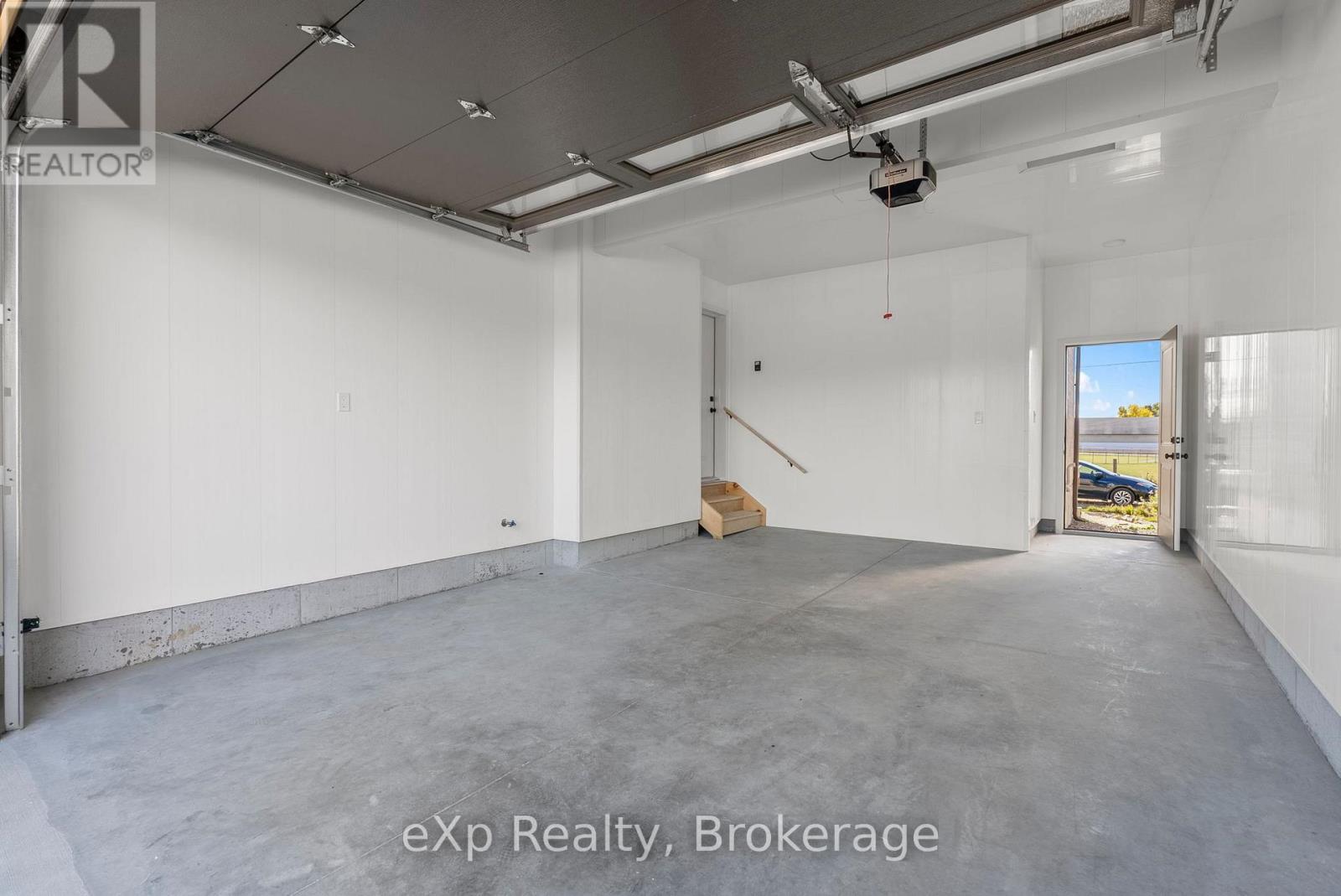 544 Newfoundland Street, Wellington North, Ontario  N0G 2L2 - Photo 34 - X12974158