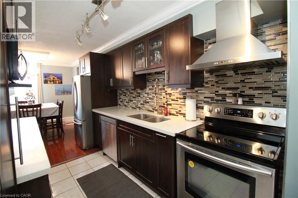 90 Ling Road Unit# 904, Scarborough, Ontario  M1E 4Y3 - Photo 9 - 40819019