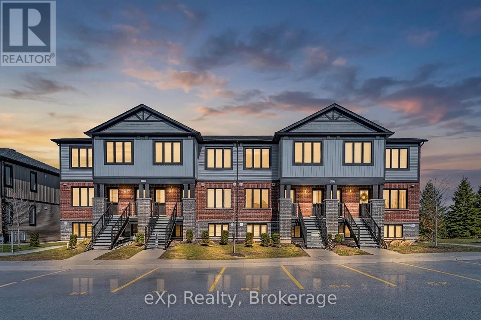 D8 - 160 ROCHEFORT STREET, Kitchener, Ontario