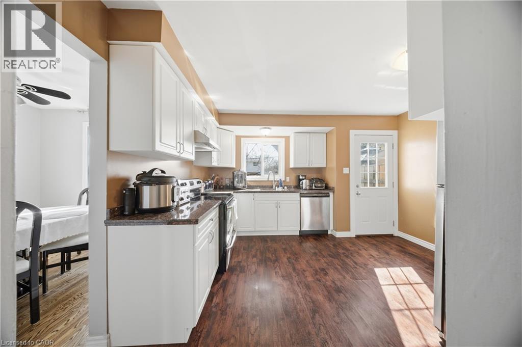 217 St Andrews Drive, Hamilton, Ontario  L8K 5K2 - Photo 11 - 40817725