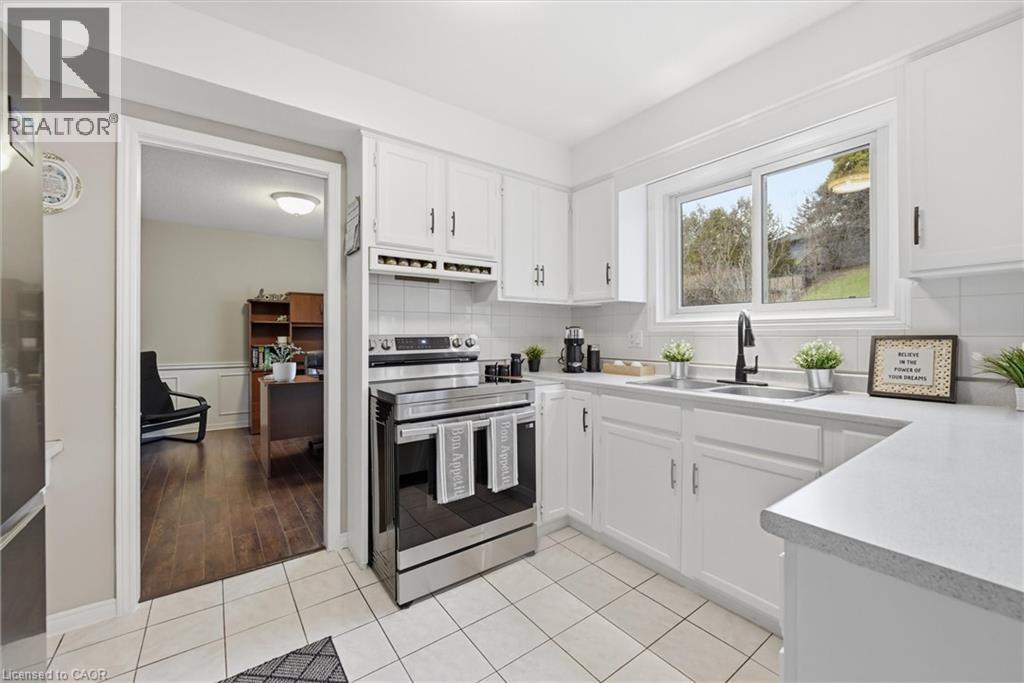 62 Terrace Drive, Dundas, Ontario  L9H 3X2 - Photo 13 - 40818537