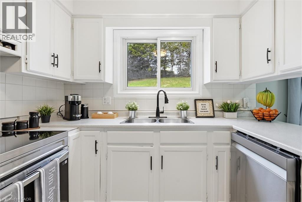 62 Terrace Drive, Dundas, Ontario  L9H 3X2 - Photo 14 - 40818537