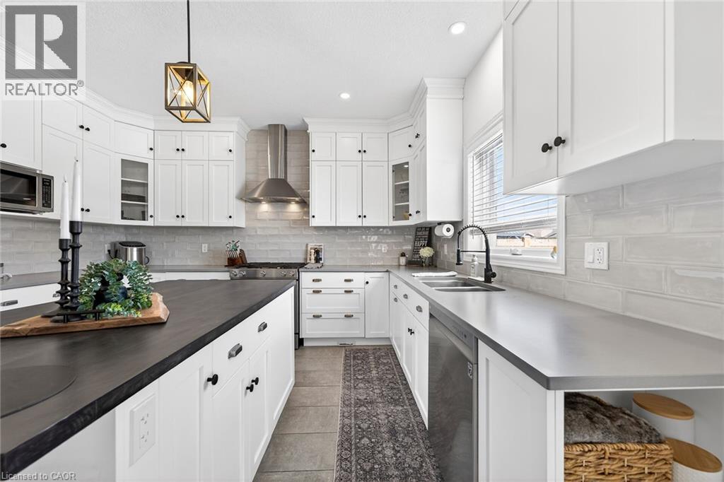 74 Farley Road, Fergus, Ontario  N1M 0E9 - Photo 15 - 40818790