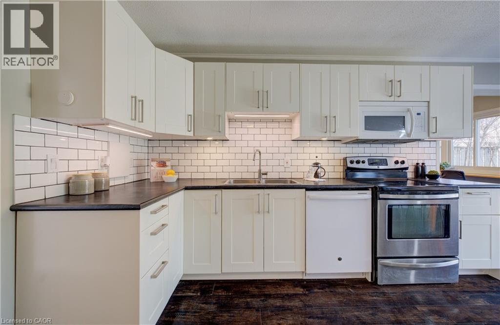 121 University Avenue E Unit# 22, Waterloo, Ontario  N2J 2W1 - Photo 4 - 40809199