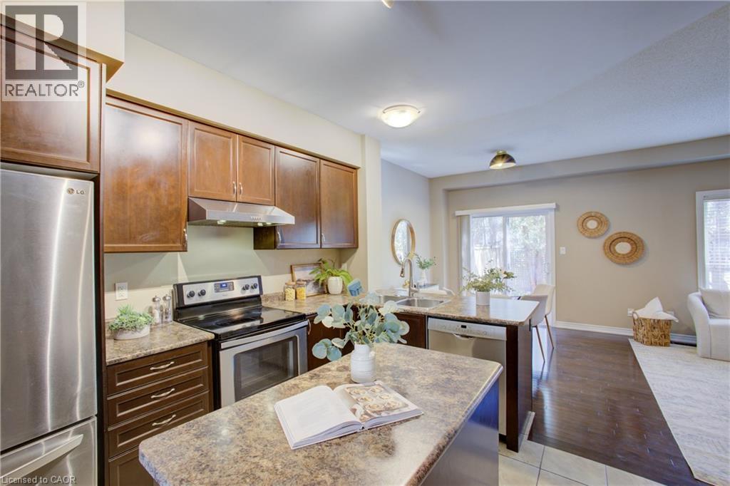 342 Mill Street, Kitchener, Ontario  N2M 0A4 - Photo 4 - 40818836