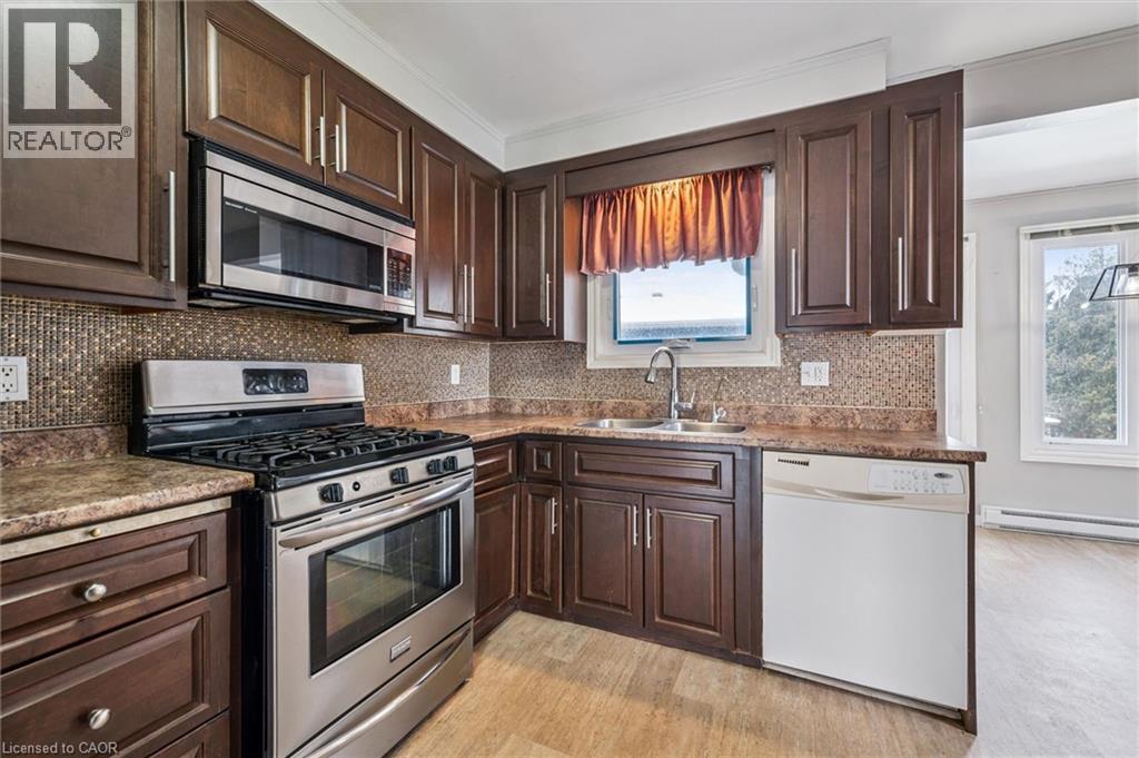 82 Indian Road, Kitchener, Ontario  N2B 2S5 - Photo 14 - 40817154