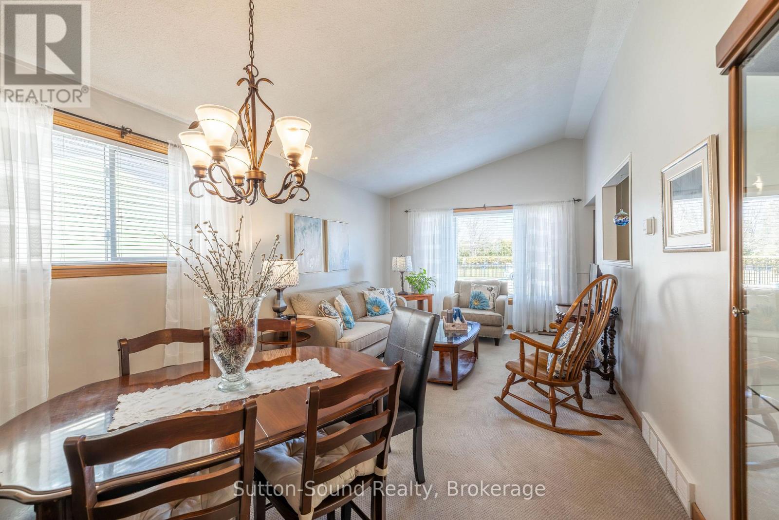 50 4th Avenue W, Owen Sound, Ontario  N4K 4V2 - Photo 8 - X12974912