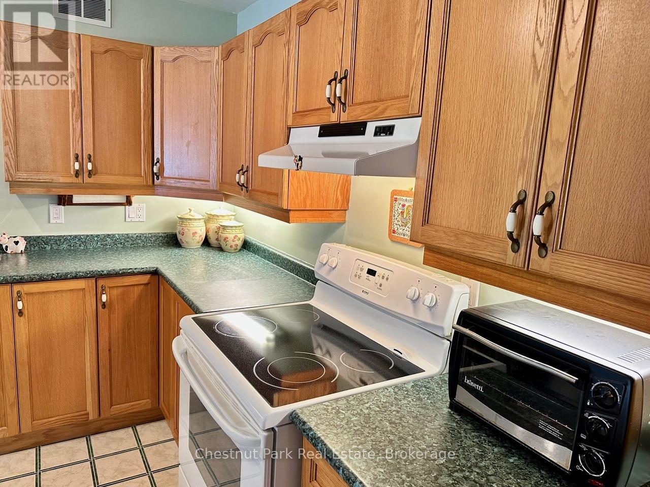 45 Pine Ridge Gate E, Gravenhurst, Ontario  P1P 1Y4 - Photo 13 - X12975124