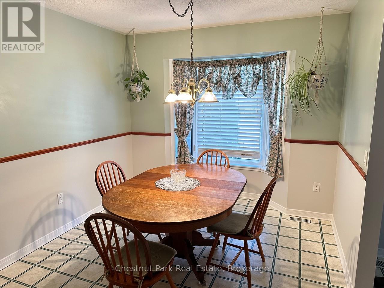 45 Pine Ridge Gate E, Gravenhurst, Ontario  P1P 1Y4 - Photo 15 - X12975124