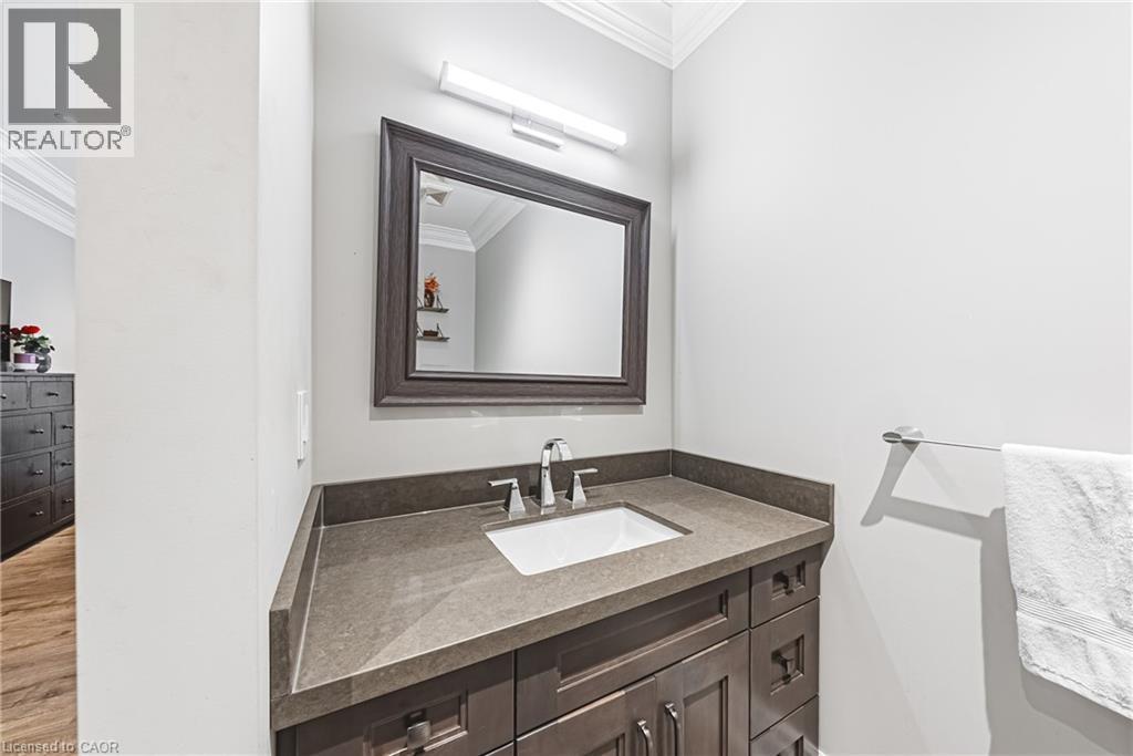 597 Old York Road, Burlington, Ontario  L7P 4Y6 - Photo 35 - 40812771