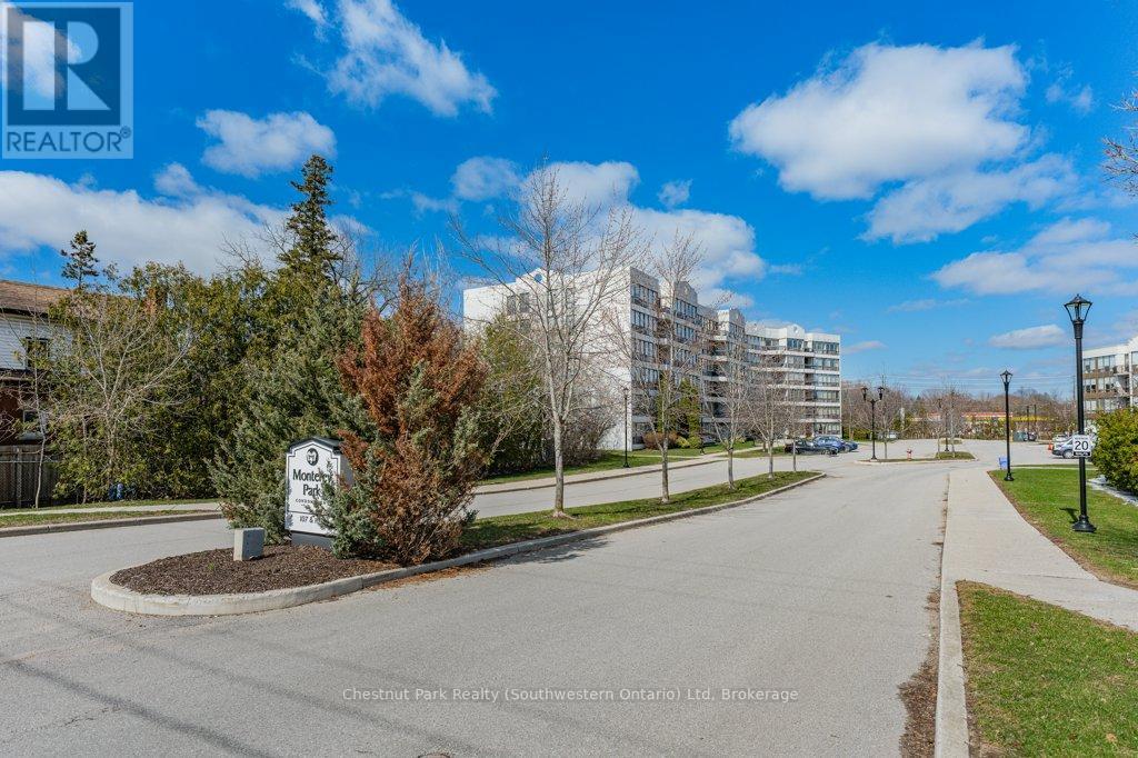 501 - 107 Bagot Street, Guelph, Ontario  N1H 8H5 - Photo 39 - X12975168