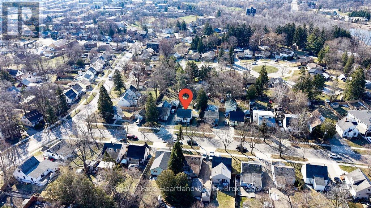 19 Perth Road, Kitchener, Ontario  N2M 3G6 - Photo 31 - X12975202