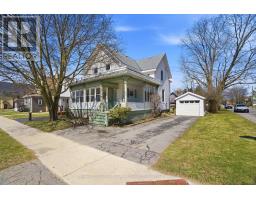 129 ONTARIO STREET, Central Huron, Ontario