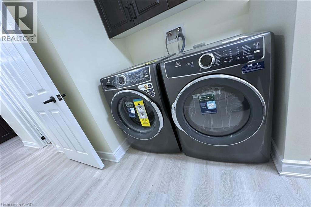 59 Windrush Trail S Unit# B, Kitchener, Ontario  N2P 2A8 - Photo 3 - 40818835