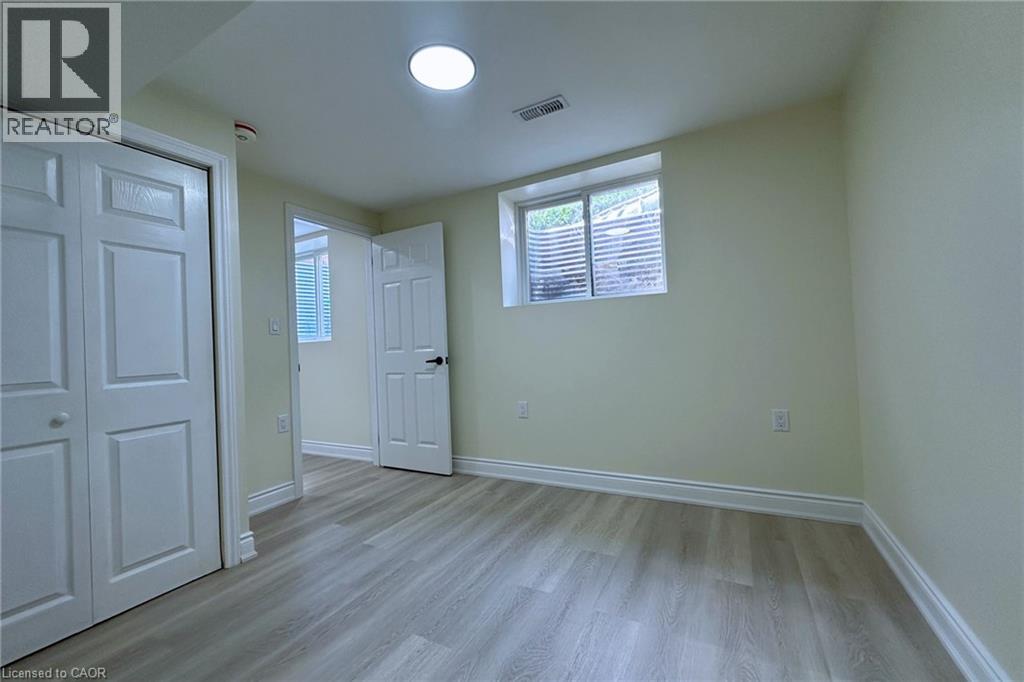 59 Windrush Trail S Unit# B, Kitchener, Ontario  N2P 2A8 - Photo 5 - 40818835