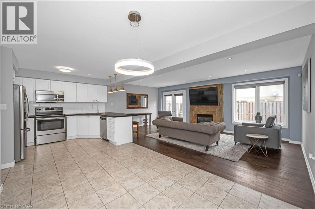 23 Bellflower Boulevard, Hamilton, Ontario  L0R 1P0 - Photo 5 - 40818362