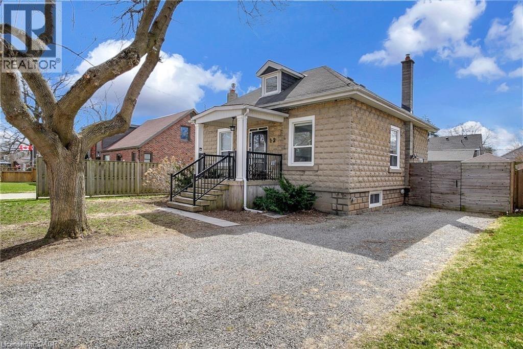 12 MURDOCH Street, Cambridge, Ontario