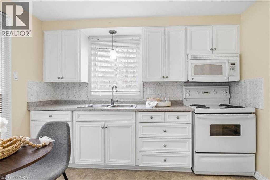 415 Morgan Avenue, Kitchener, Ontario  N2A 2V6 - Photo 7 - 40813816