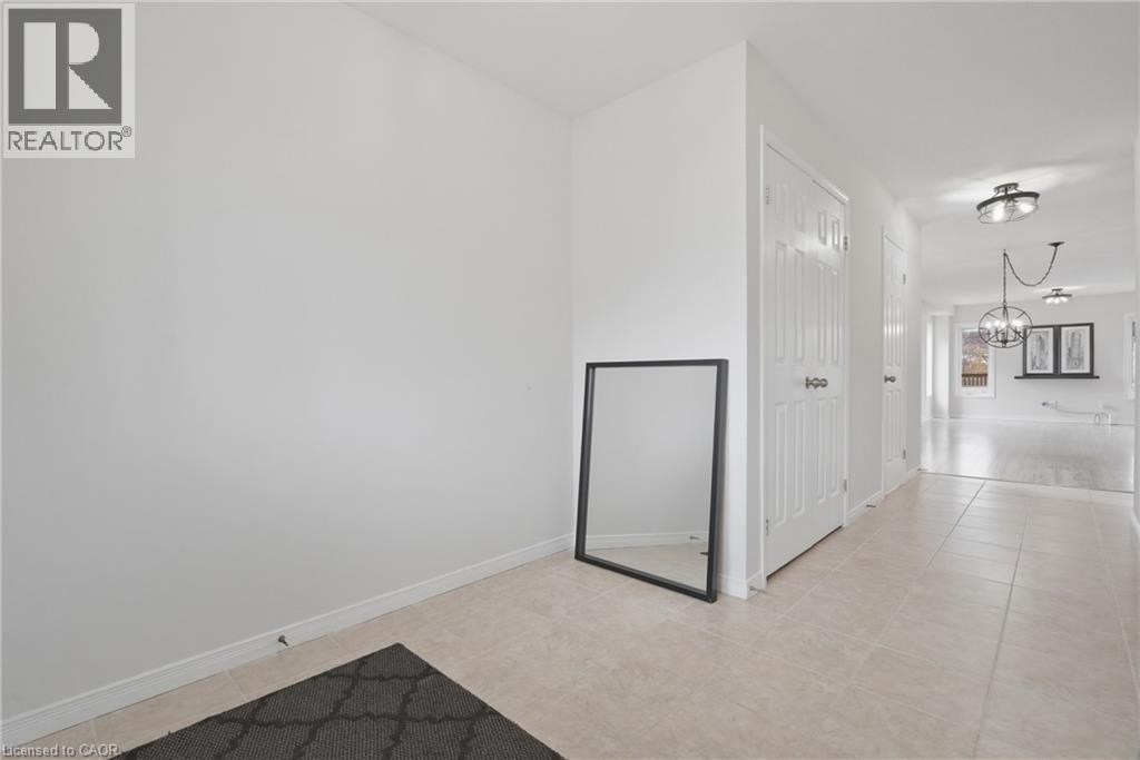 288 Steepleridge Street, Kitchener, Ontario  N2P 0B4 - Photo 5 - 40816403