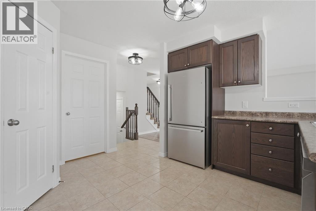 288 Steepleridge Street, Kitchener, Ontario  N2P 0B4 - Photo 9 - 40816403