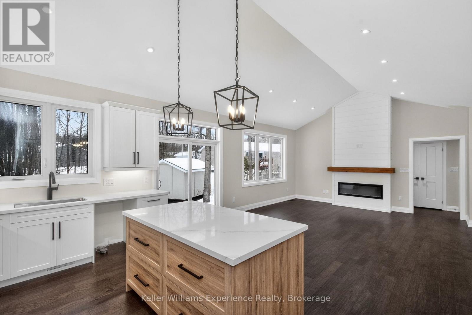 62 Rue Vanier, Tiny, Ontario  L9M 0J2 - Photo 6 - S12975610