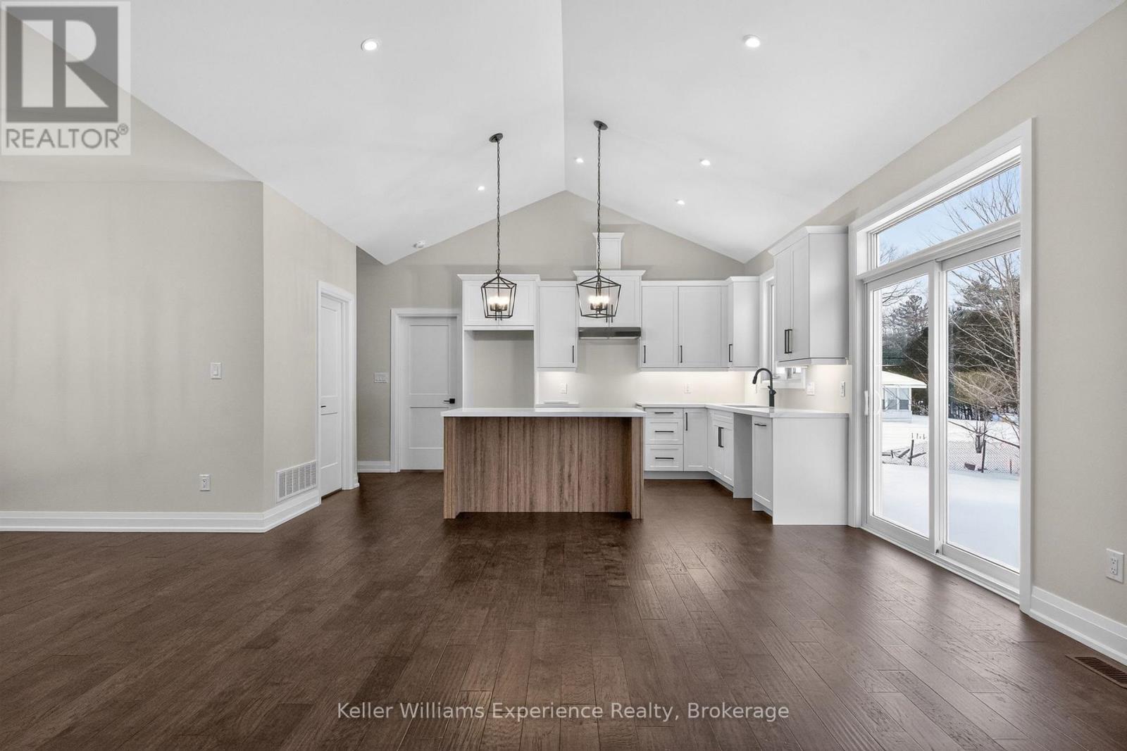 62 Rue Vanier, Tiny, Ontario  L9M 0J2 - Photo 9 - S12975610