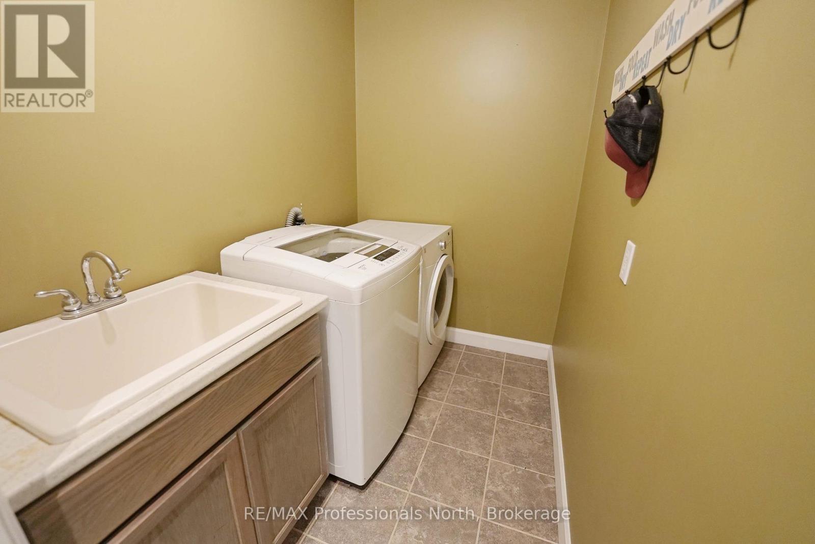 1979 Blairhampton Road, Minden Hills, Ontario  K0M 2K0 - Photo 31 - X12975650