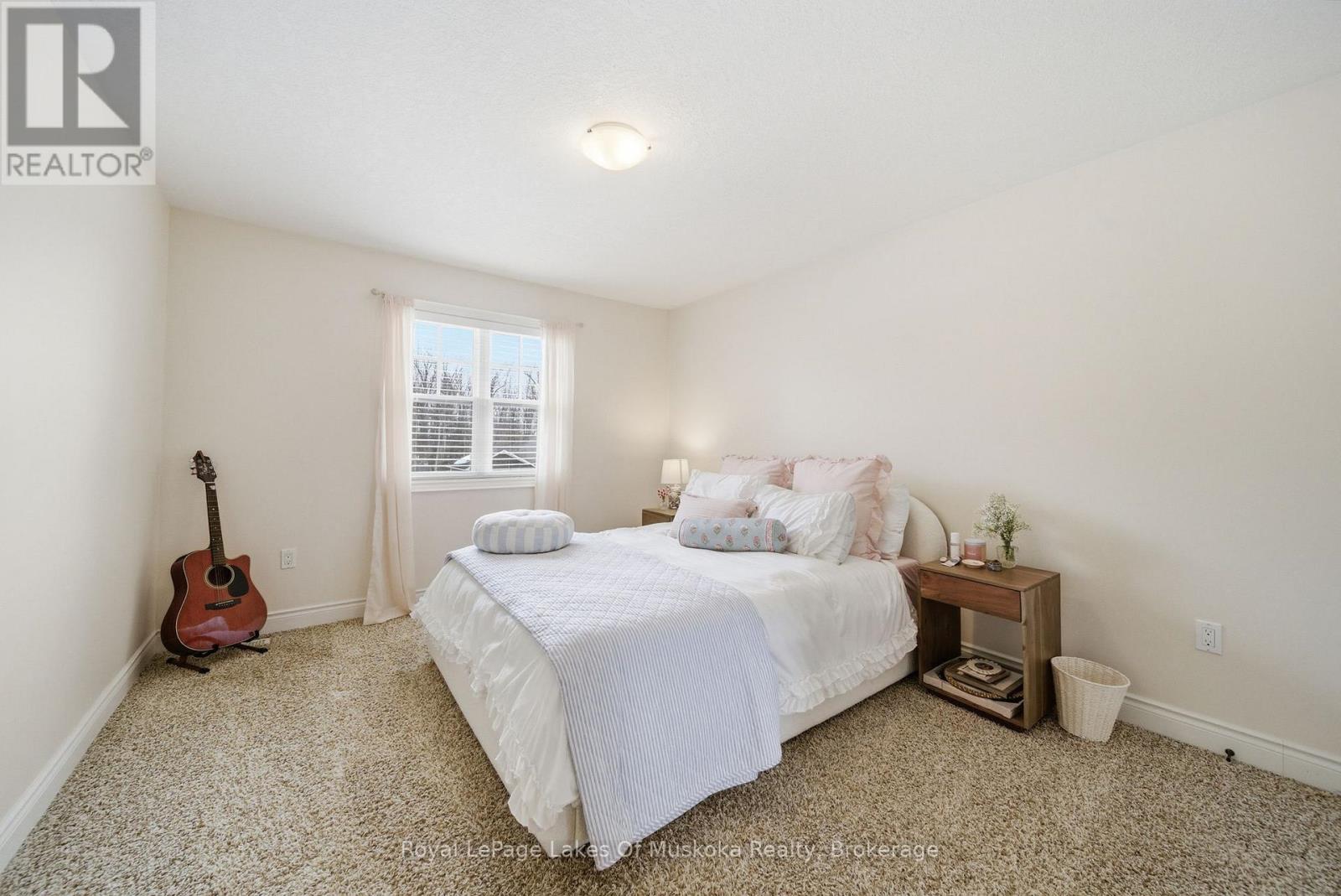 2029 Elana Drive, Severn, Ontario  L3V 0C1 - Photo 17 - S12975916