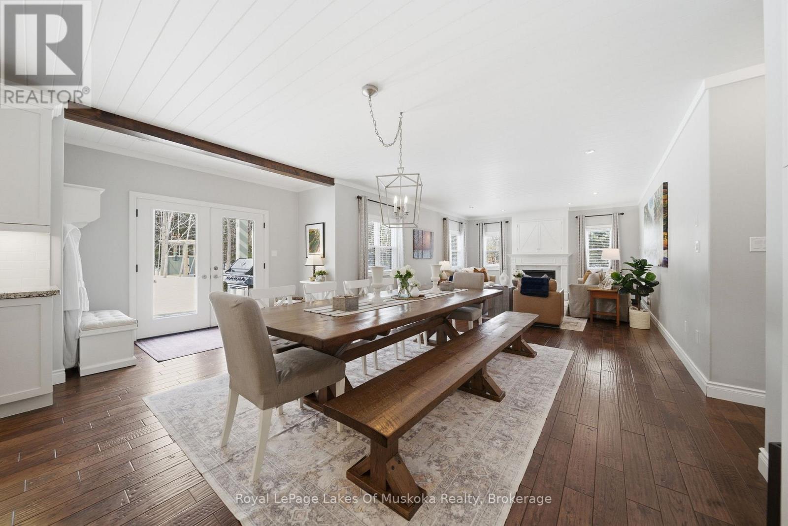 2029 Elana Drive, Severn, Ontario  L3V 0C1 - Photo 9 - S12975916