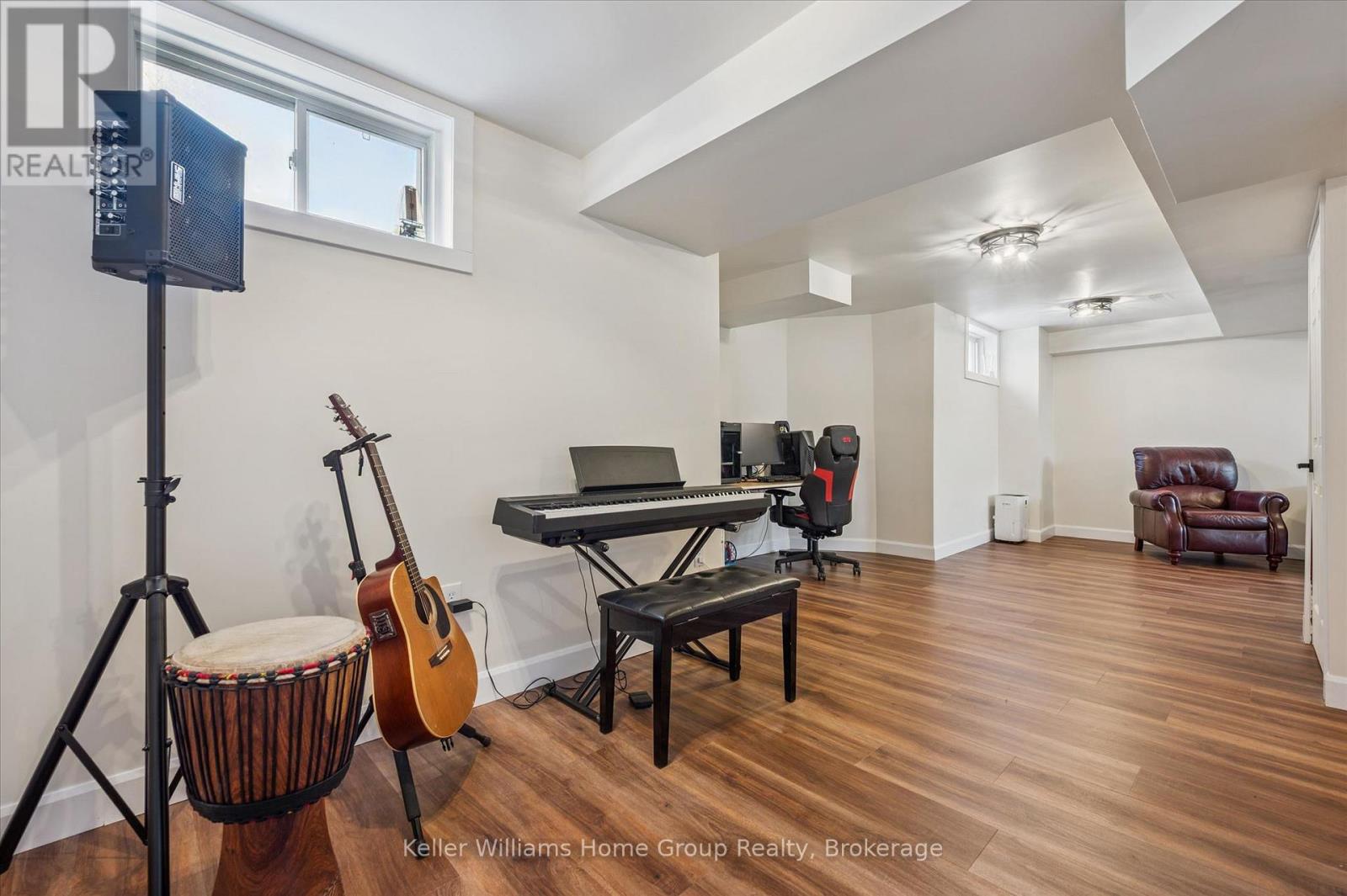 304 Daniel Crescent, Centre Wellington, Ontario  N0B 1S0 - Photo 38 - X12975996