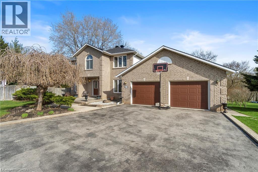 266 Sumach Drive, Burlington, Ontario  L7T 0B5 - Photo 2 - 40818345