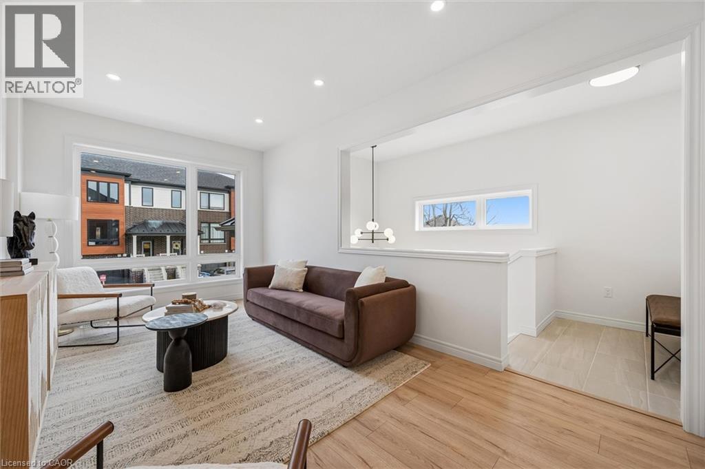 2 Sora Lane, Guelph, Ontario  N1E 0T4 - Photo 3 - 40819143