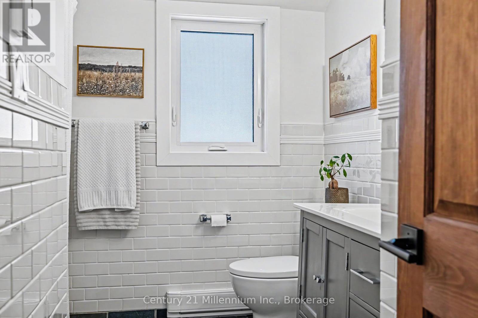 1 Armstrong Crescent, Grey Highlands, Ontario  N0C 1H0 - Photo 24 - X12977004