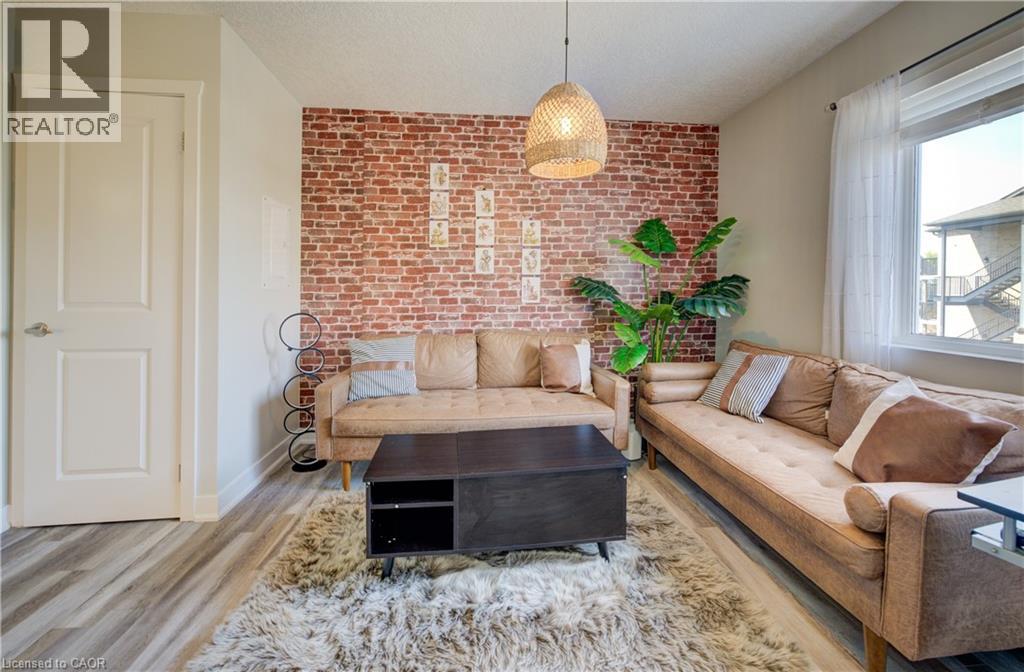 185 WINDALE Crescent Unit# 6A, Kitchener, Ontario