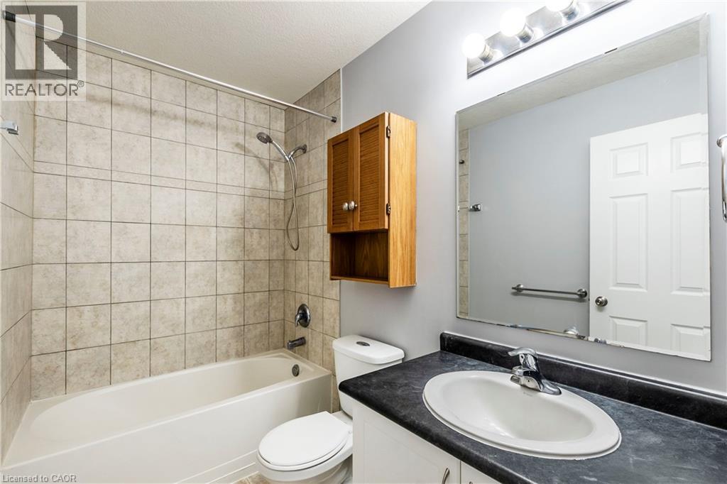 155 Highland Crescent Unit# B9, Kitchener, Ontario  N2M 0A1 - Photo 19 - 40817410
