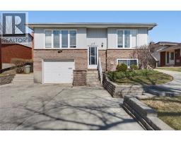 228 HOLBORN Drive, Kitchener, Ontario