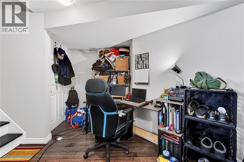 228 Holborn Drive, Kitchener, Ontario  N2A 2E8 - Photo 22 - 40818307