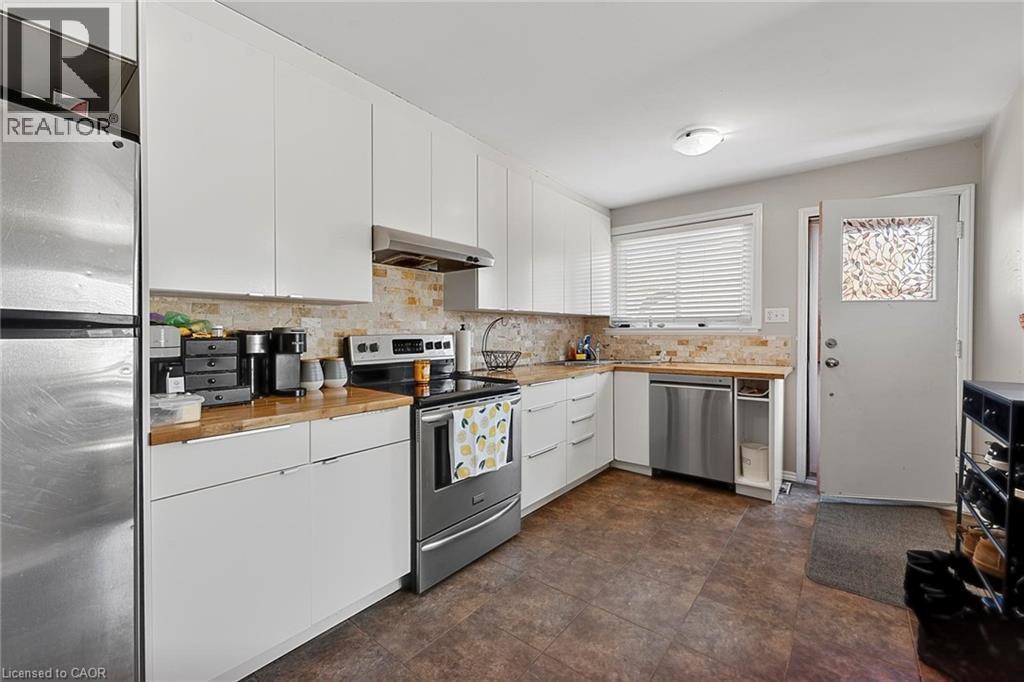 228 Holborn Drive, Kitchener, Ontario  N2A 2E8 - Photo 4 - 40818307