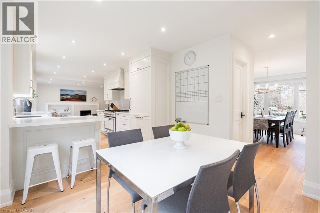 511 Coleen Drive, Oakville, Ontario  L6J 6A4 - Photo 13 - 40817751